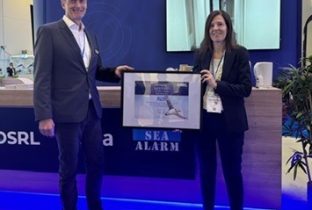 Sea Alarm Receives Award From OSRL For 25 Years Of Collaboration